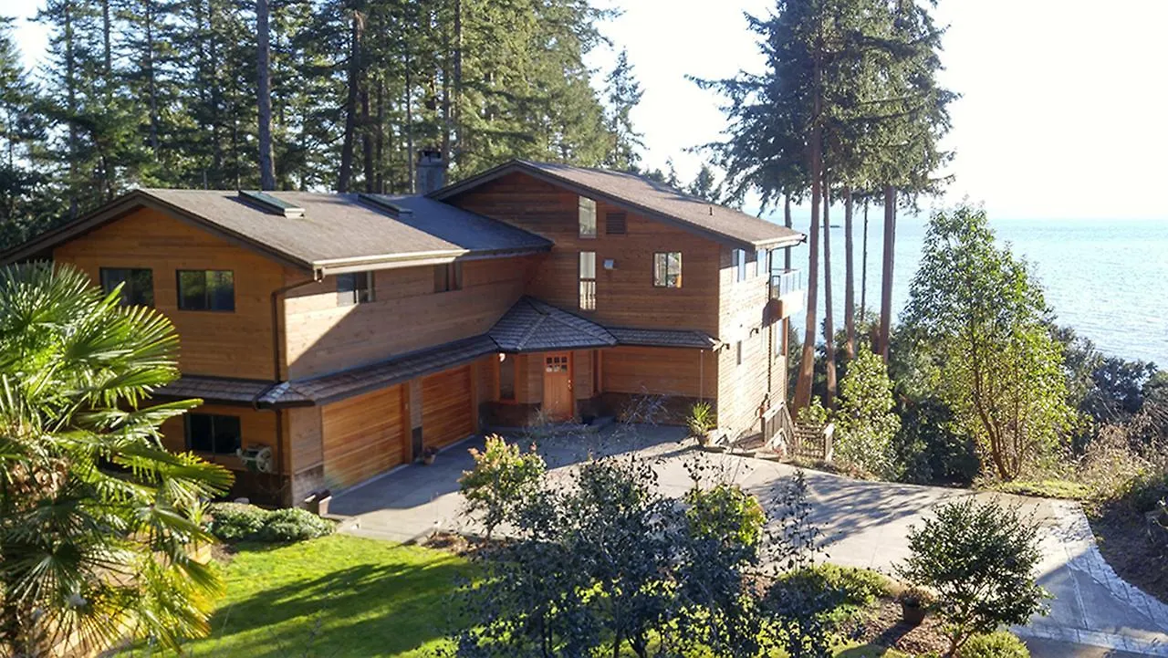 Bed & Breakfast Sunshine Coast Treetop B&B Sechelt